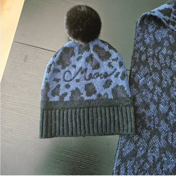kate spade meow adriatic blue leopard hat beanie and scarf set like new - Picture 2 of 5